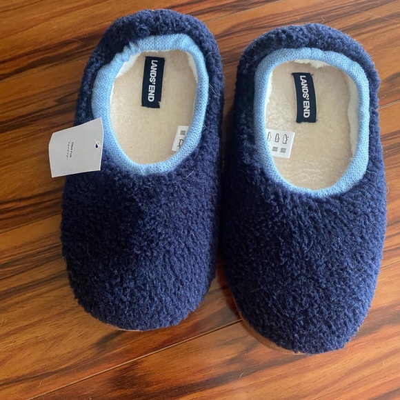Lands’ End Terry and Foam Slippers - Picture 2 of 3